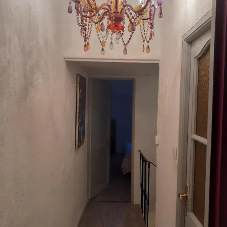 Holiday home Maison Typique Intra-muros *